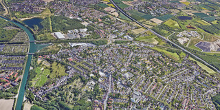 Schräges Satellitenbild - Lünen-Süd (Google Earth)