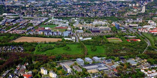 Das Bild zeigt den Campus Nord und Campus Sued von oben.